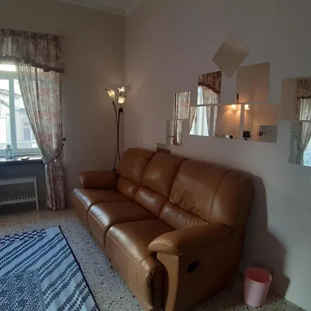 Balluta Hill House Apartman *