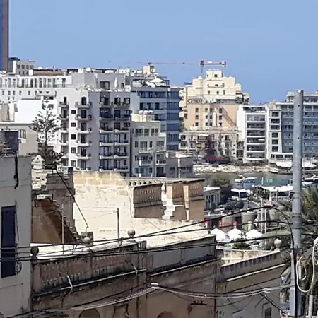 Apartmán Balluta Hill House *