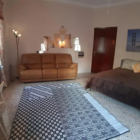 Apartament Balluta Hill House