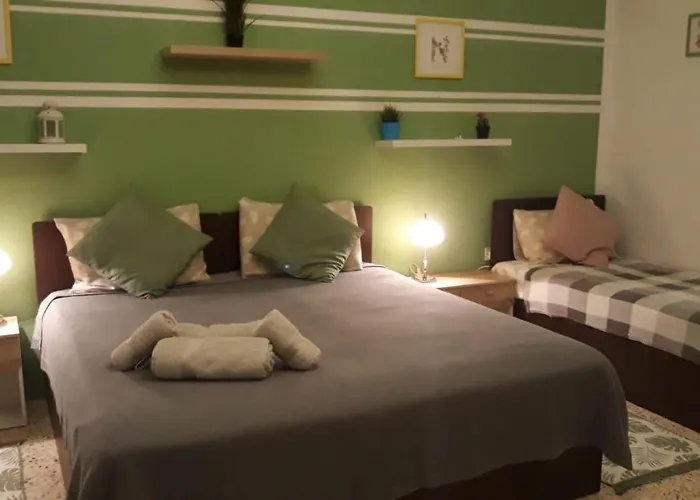 Balluta Hill House Апартаменты