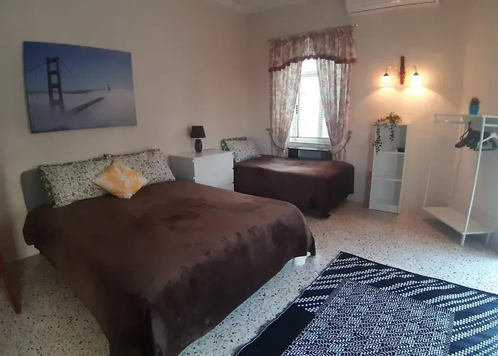 Balluta Hill House Апартаменты