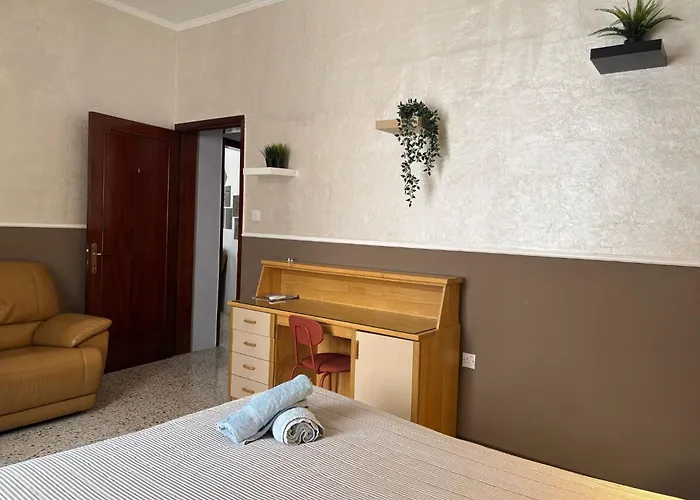 Balluta Hill House Апартаменты Слима