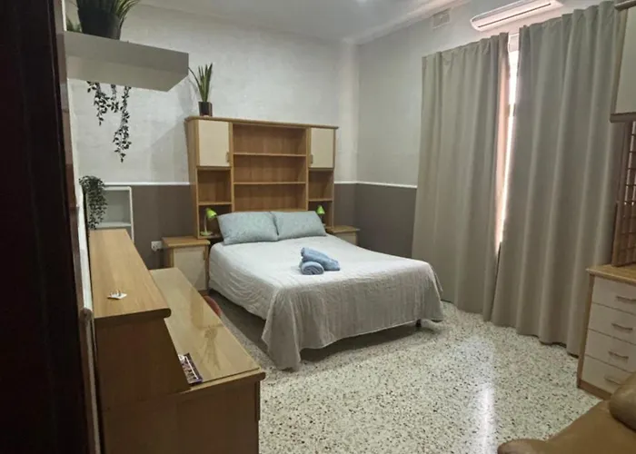 Balluta Hill House Апартаменты *