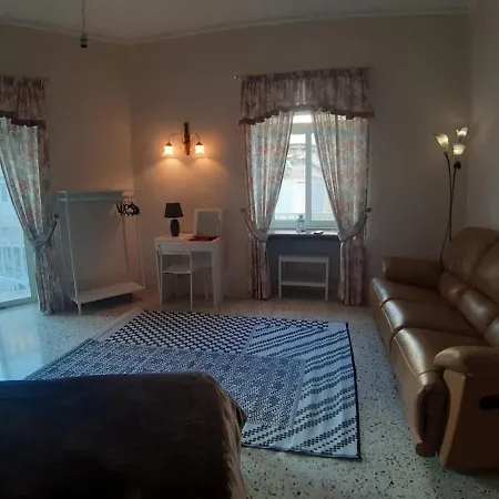 Balluta Hill House شقة