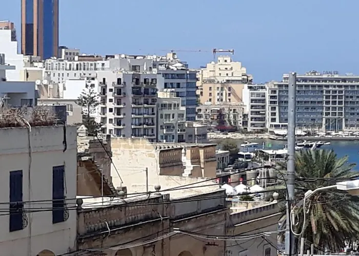 Apartament Balluta Hill House *