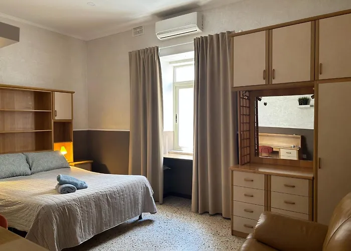 Apartament Balluta Hill House *